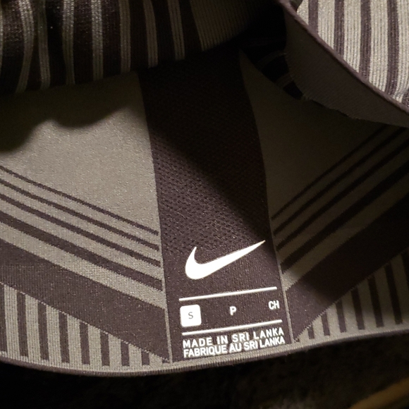 Nike flynit bra - Picture 7 of 9